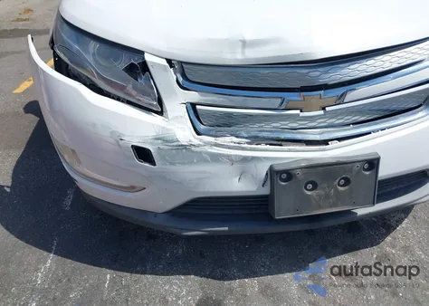 2013 Chevrolet Volt z USA, uszkodzony, nr VIN 1G1RE6E45DU145114